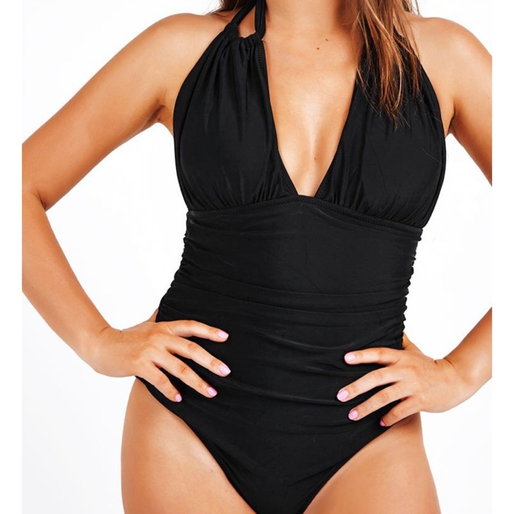 Cupshe black one piece